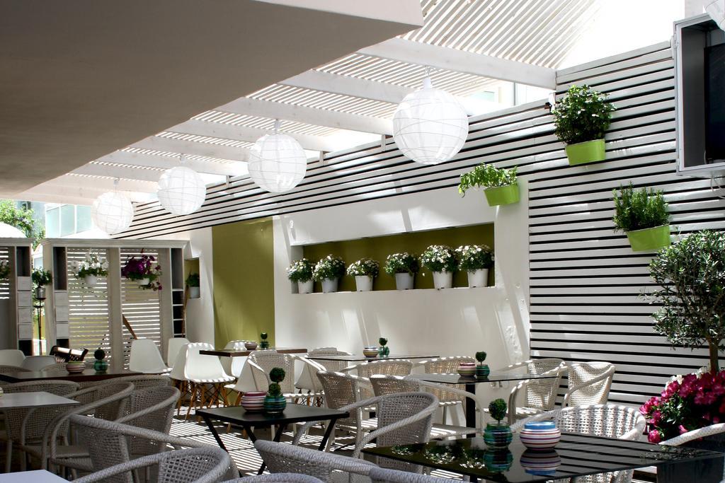 Svea Hotel (Adults Only) Rhodes City Zewnętrze zdjęcie